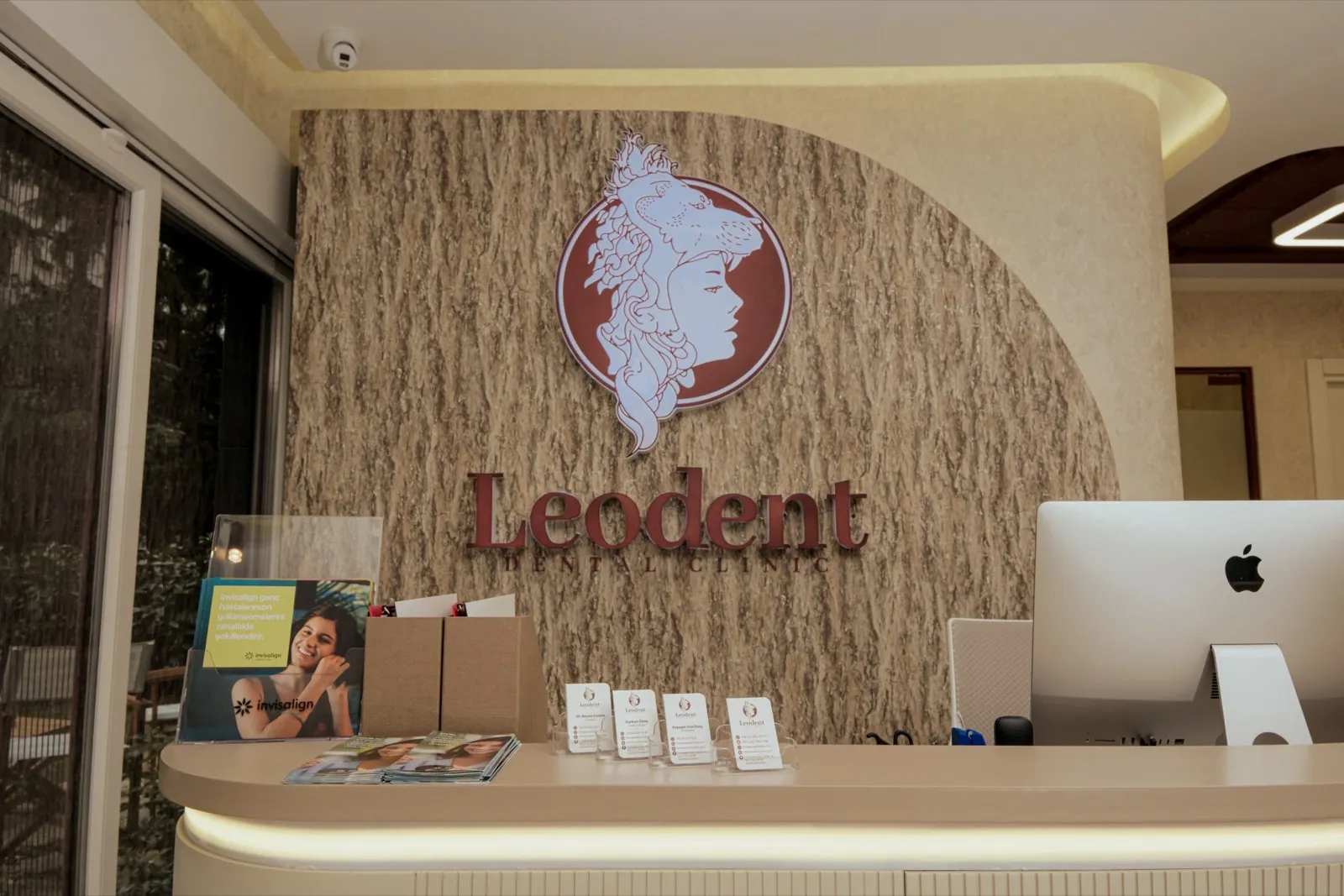 Leodent Dental Clinic — resepsiyon